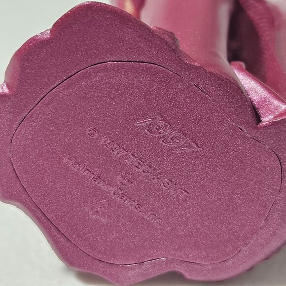 Hallmark Keepsake Ornament Scarlett OHara New Collectors Series 1997 Burgundy - Picture 4 of 7